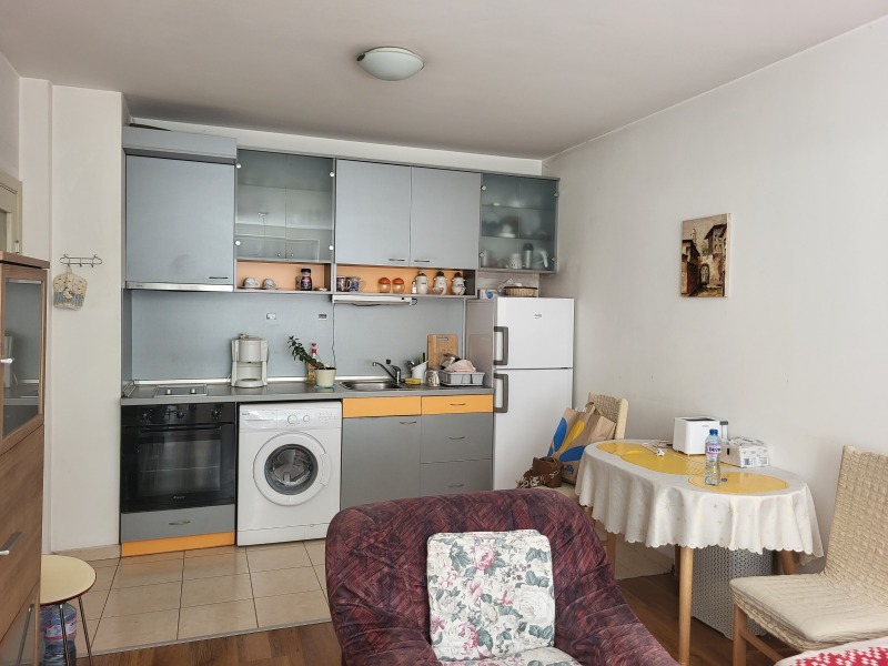 Til salgs  1 soverom Sofia , Manastirski livadi , 60 kvm | 79663747 - bilde [2]