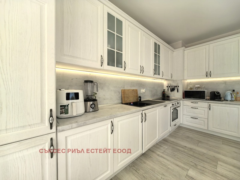 Продава  3-стаен град Варна , Изгрев , 143 кв.м | 78286971 - изображение [5]