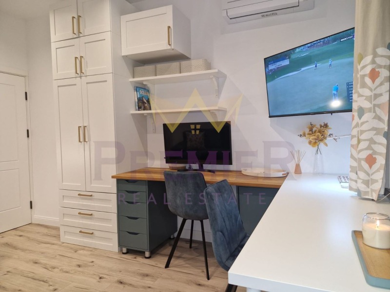 Продава 3-СТАЕН, гр. Бургас, Център, снимка 3 - Апартаменти - 53425284