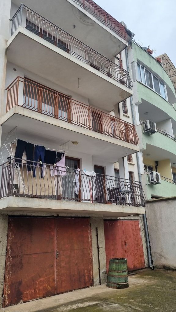 Продава МНОГОСТАЕН, гр. Стара Загора, Аязмото