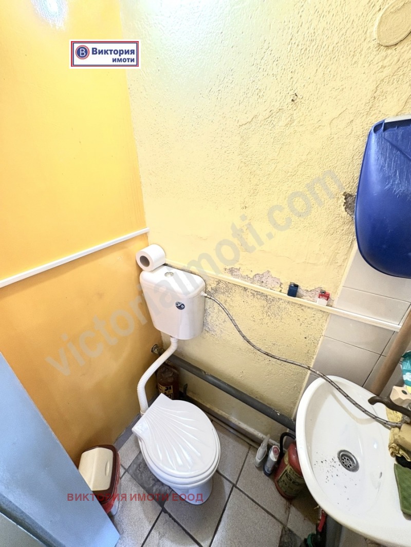 In vendita  Negozio Veliko Tarnovo , Tsentar , 18 mq | 84049660 - Immagine [2]