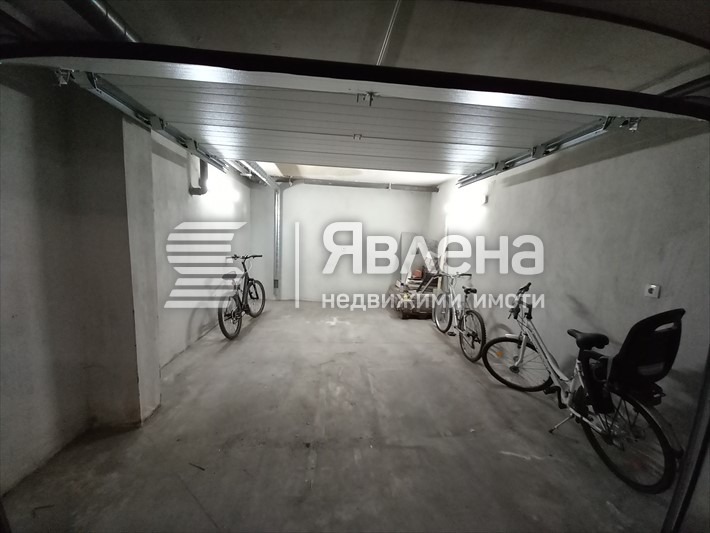 Продава ГАРАЖ, ПАРКОМЯСТО, гр. Пловдив, Тракия, снимка 4 - Гаражи и паркоместа - 55452679