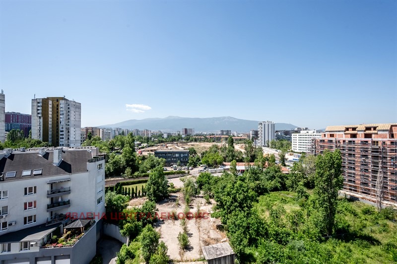 In vendita  2 camere da letto Sofia , Mladost 1 , 126 mq | 28115912 - Immagine [7]
