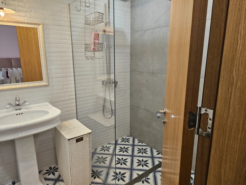 Продава 4-СТАЕН, гр. София, ж.гр.Южен парк, снимка 11 - Апартаменти - 52535950