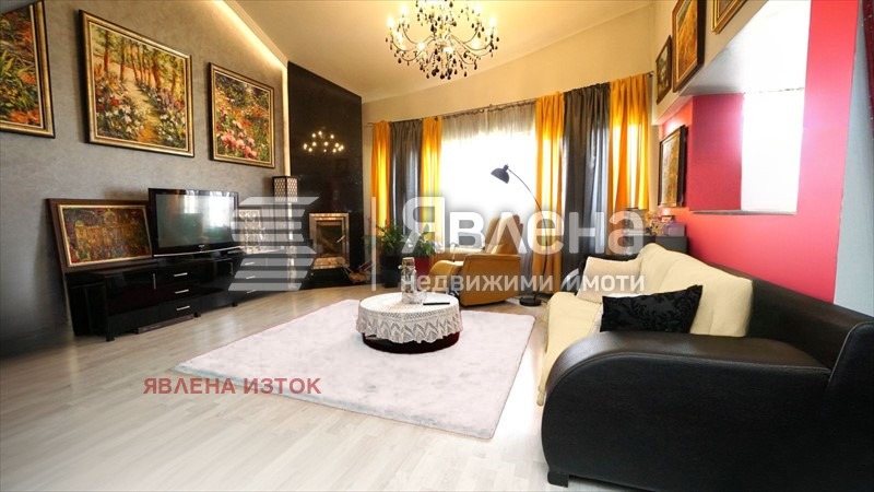 En venta  Casita Sofia , Borovo , 137 metros cuadrados | 42644443 - imagen [3]