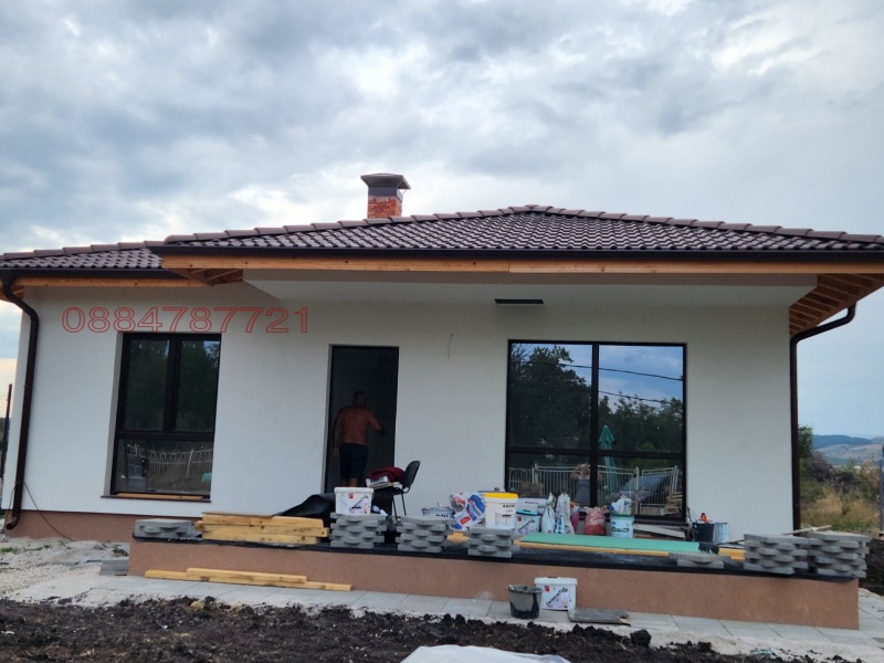 Myytävänä  Talo Sofian alue , Hrabarsko , 100 neliömetriä | 68801819 - kuva [6]