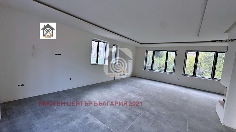 Til salg  Hus Sofia , m-t Kambanite , 209 kvm | 10109796 - billede [3]