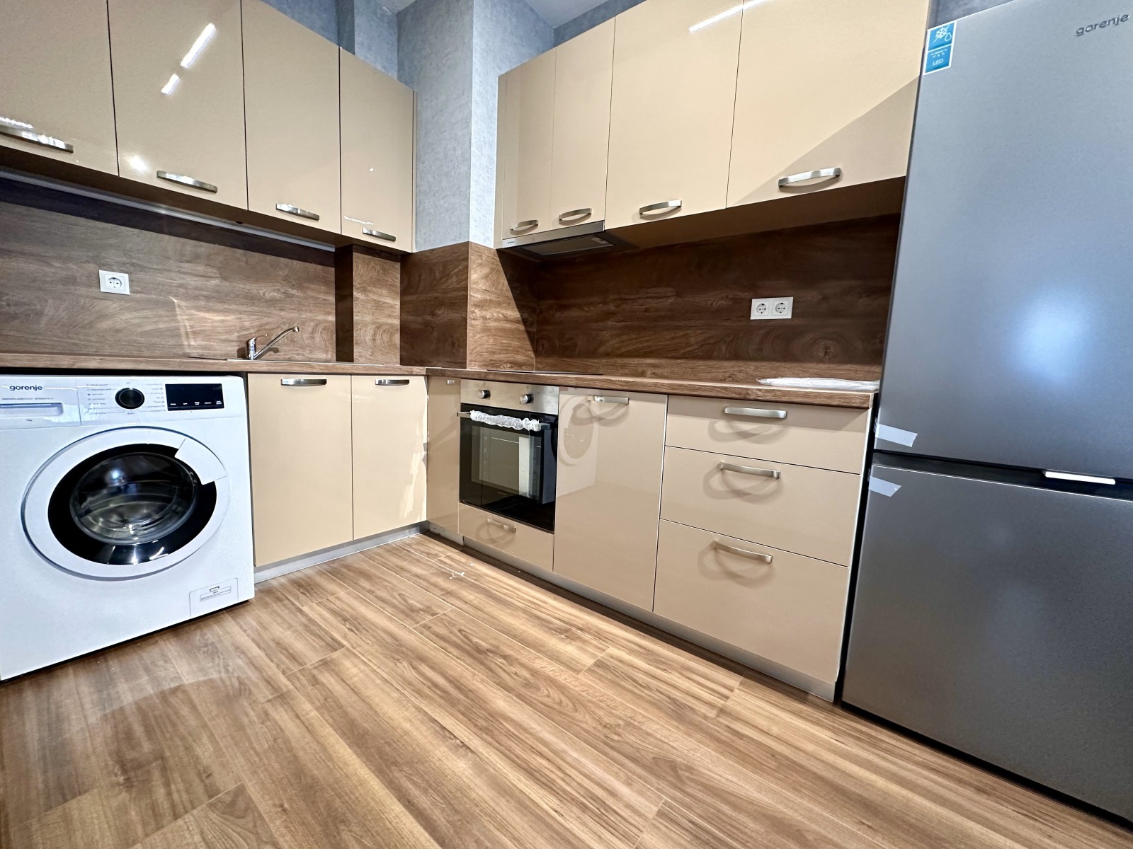 Продава 2-СТАЕН, гр. Пловдив, Христо Смирненски, снимка 2 - Апартаменти - 54034507