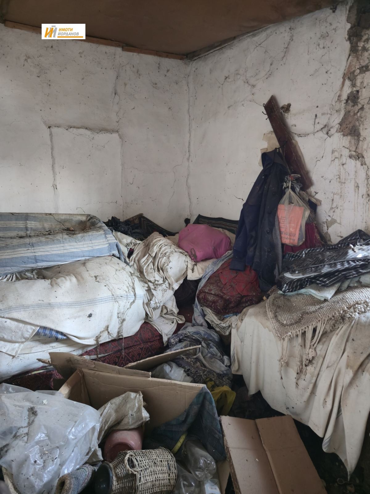 Продава КЪЩА, с. Драгижево, област Велико Търново, снимка 10 - Къщи - 53705740