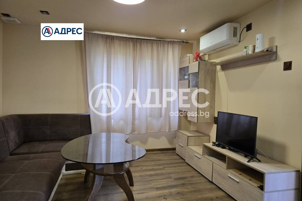 Продава КЪЩА, с. Благоево, област Разград, снимка 5 - Къщи - 54547318