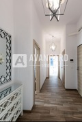 Продава  3-стаен град Варна , к.к. Св.Св. Константин и Елена , 106 кв.м | 70933824 - изображение [8]