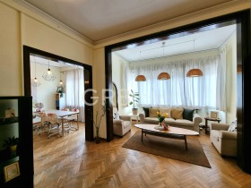 À vendre 3+ chambres