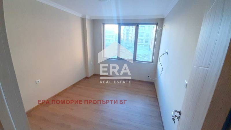 Продава 3-СТАЕН, гр. Поморие, област Бургас, снимка 7 - Aпартаменти - 49551217