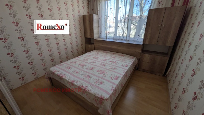 Продава ЕТАЖ ОТ КЪЩА, гр. Пловдив, Христо Смирненски, снимка 10 - Етаж от къща - 53354933