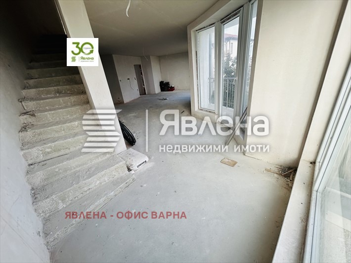 Продава КЪЩА, гр. Варна, м-т Добрева чешма, снимка 12 - Къщи - 48524967