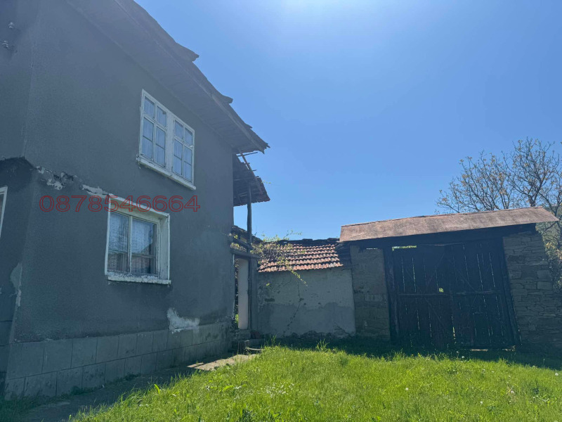 Продава КЪЩА, с. Малиново, област Ловеч