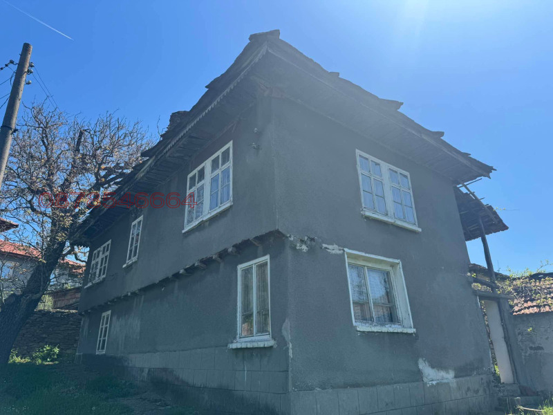 Продава КЪЩА, с. Малиново, област Ловеч, снимка 2 - Къщи - 53301881