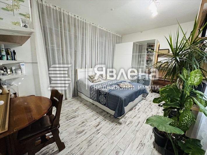 Продава КЪЩА, гр. Варна, Център, снимка 7 - Къщи - 53091767