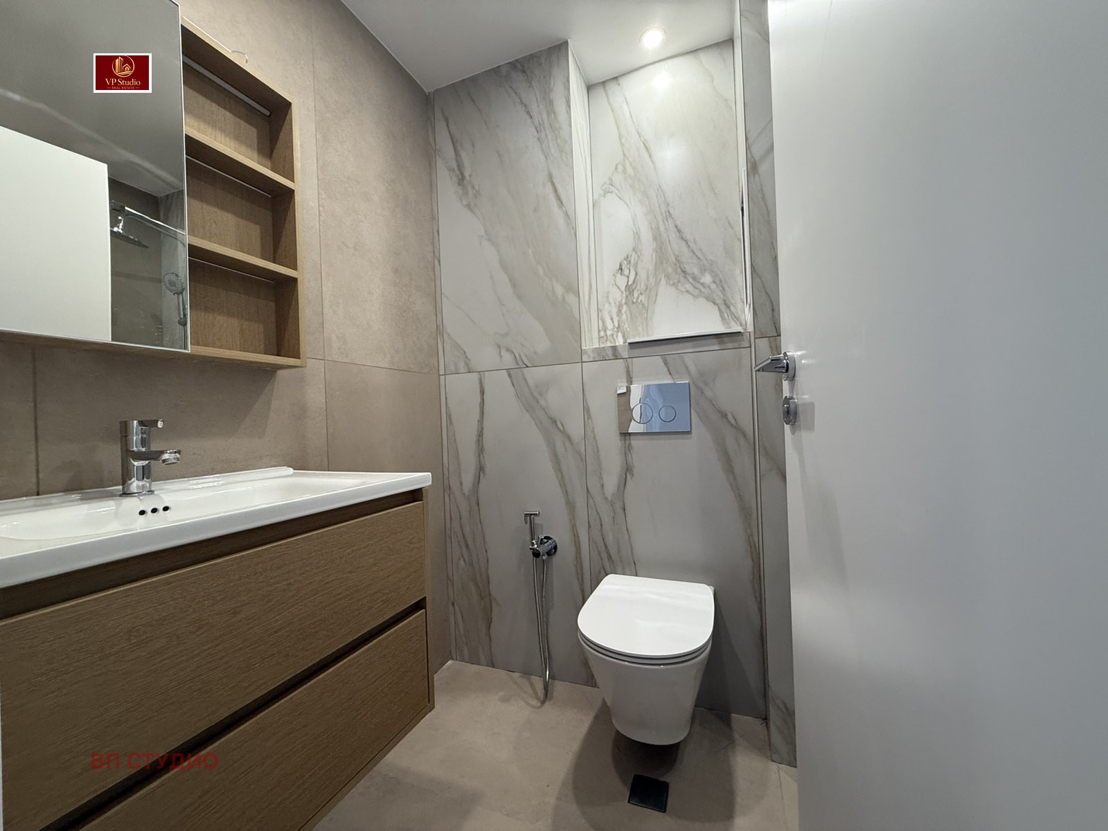 Продава 4-СТАЕН, гр. София, Иван Вазов, снимка 10 - Апартаменти - 53708269