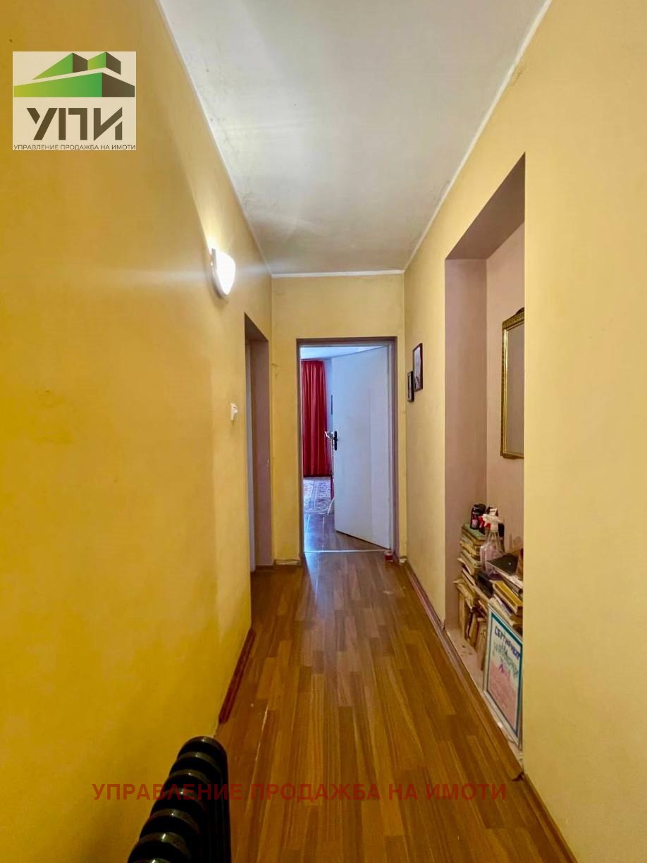 Продава КЪЩА, гр. София, Редута, снимка 5 - Къщи - 54205448