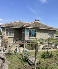 Продава КЪЩА, област Шумен, с. Мадара • 140000 лв. / 71580.86 € • 10628583 5