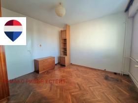 ������� 4-����� | Imot.bg � ����� ������ 12