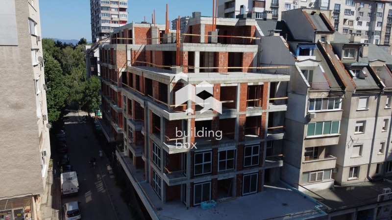 Продава  2-стаен град София , Красно село , 122 кв.м | 32748608