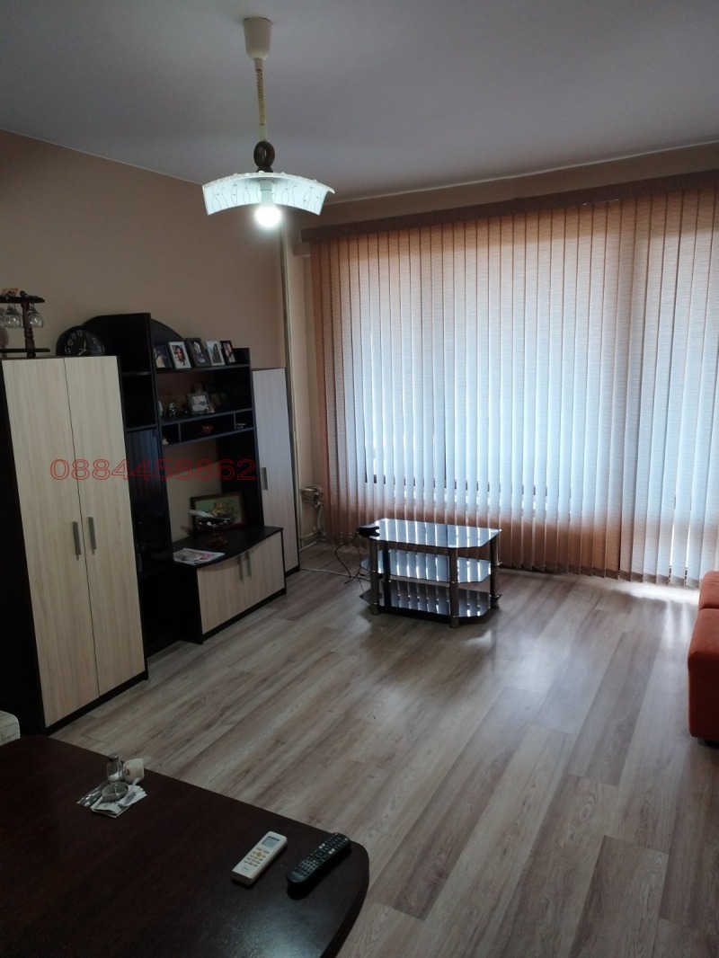 Продава 2-СТАЕН, гр. Козлодуй, област Враца, снимка 2 - Апартаменти - 53539583