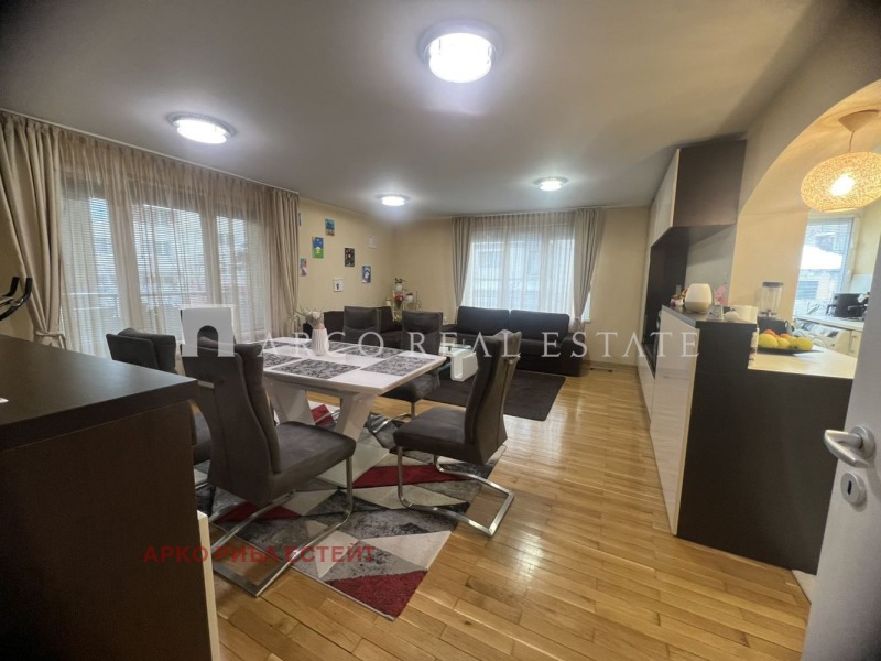 À vendre  2 chambres Sofia , Krasno selo , 101 m² | 75883234