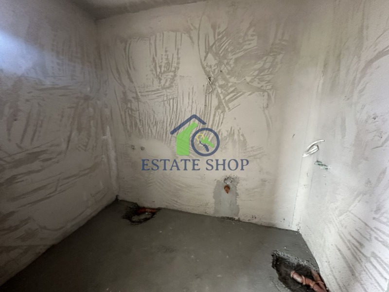 In vendita  2 camere da letto Plovdiv , Ostromila , 148 mq | 60266881 - Immagine [11]