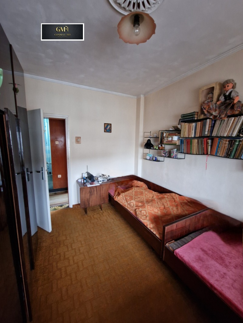 Продава 3-СТАЕН, гр. Плевен, Идеален център, снимка 4 - Апартаменти - 53085447