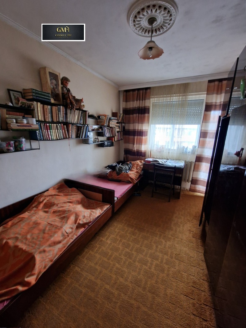 Продава 3-СТАЕН, гр. Плевен, Идеален център, снимка 5 - Апартаменти - 53085447