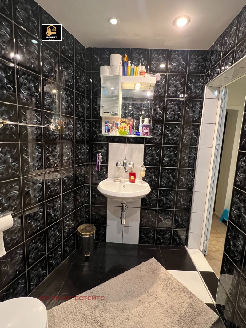 Продава 3-СТАЕН, гр. София, Гео Милев, снимка 12 - Апартаменти - 53322032