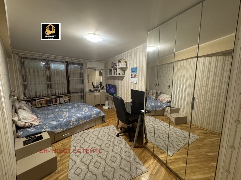 Продава 3-СТАЕН, гр. София, Гео Милев, снимка 10 - Апартаменти - 53322032