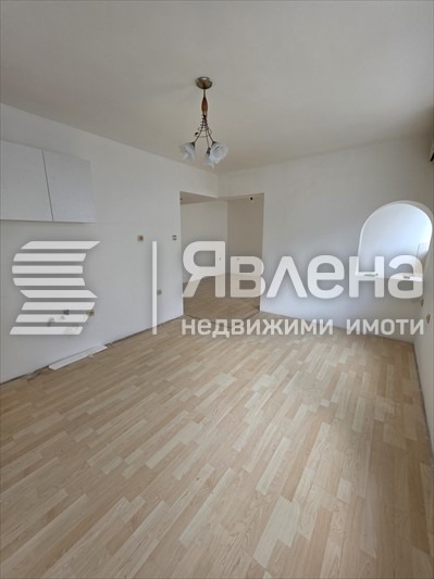Продава 4-СТАЕН, гр. Варна, Победа, снимка 5 - Апартаменти - 53252919