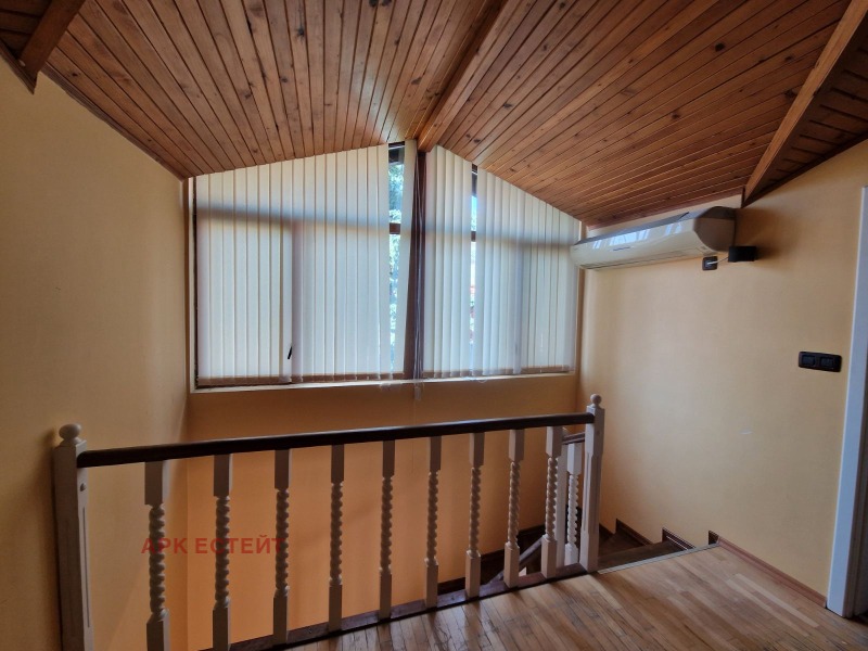 Продава КЪЩА, с. Големо Бучино, област Перник, снимка 7 - Къщи - 50202661