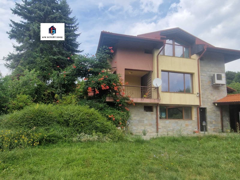 À vendre  Maison région Pernik , Golemo Boutchino , 258 m² | 34336684