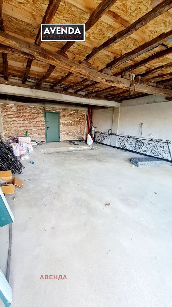 Zu verkaufen  Haus Sofia , Gorubljane , 272 qm | 80083721 - Bild [3]
