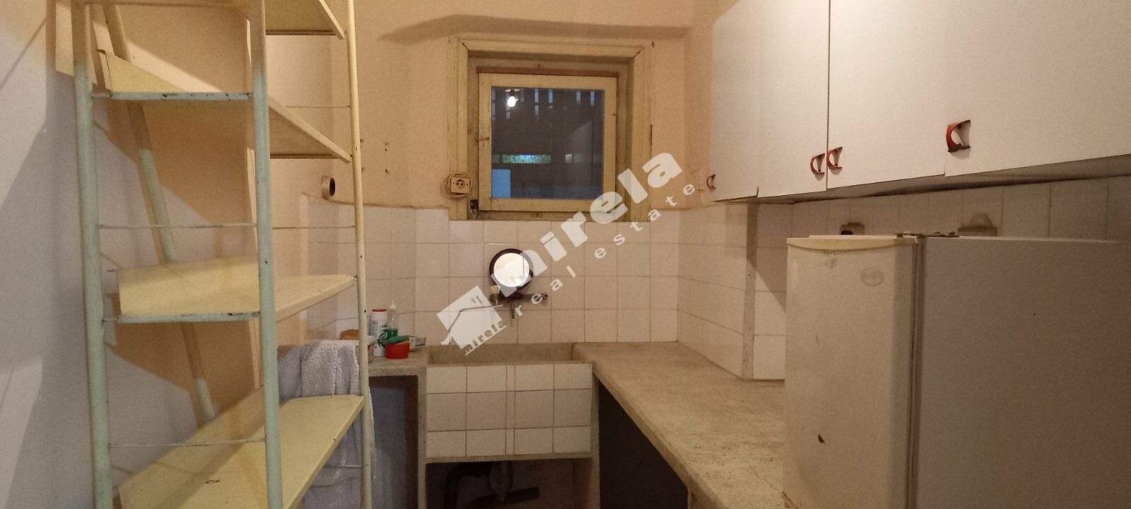 Продава ЕТАЖ ОТ КЪЩА, гр. Ямбол, Каргон, снимка 5 - Етаж от къща - 56126277