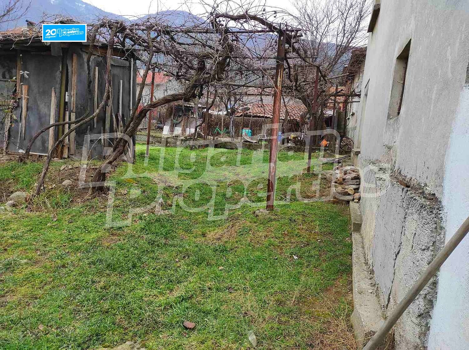 Продава КЪЩА, с. Крупник, област Благоевград, снимка 4 - Къщи - 45653010