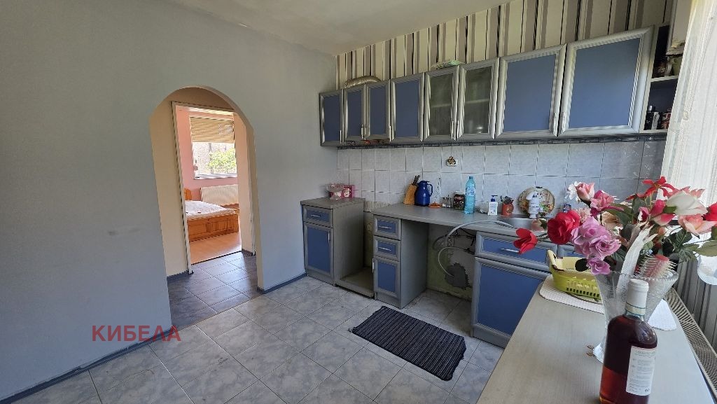 Продава КЪЩА, гр. Радомир, област Перник, снимка 4 - Къщи - 54608504