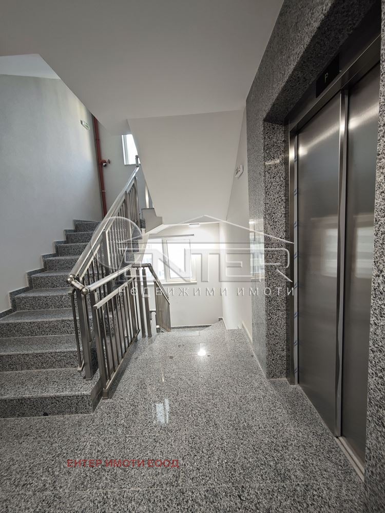 Продава 2-СТАЕН, град Варна, Лятно кино Тракия • 135000 € / 264037.05 лв. • 21709724 1