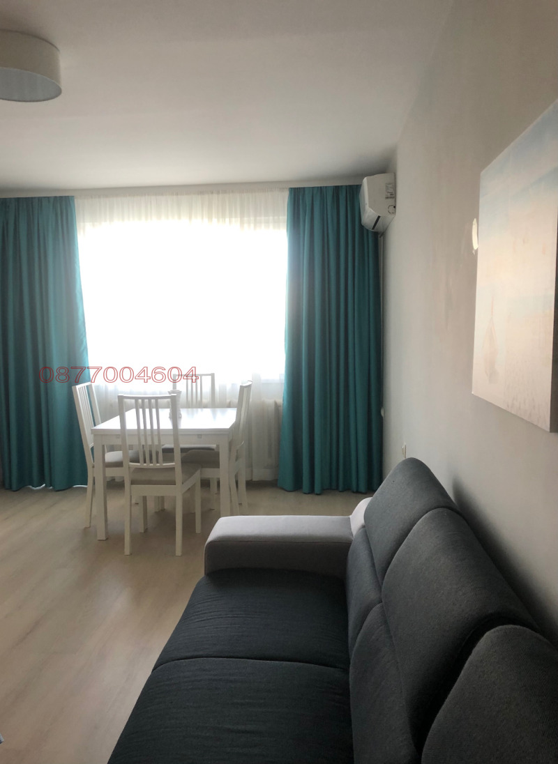 Продава  3-стаен град София , Център , 72 кв.м | 24363896