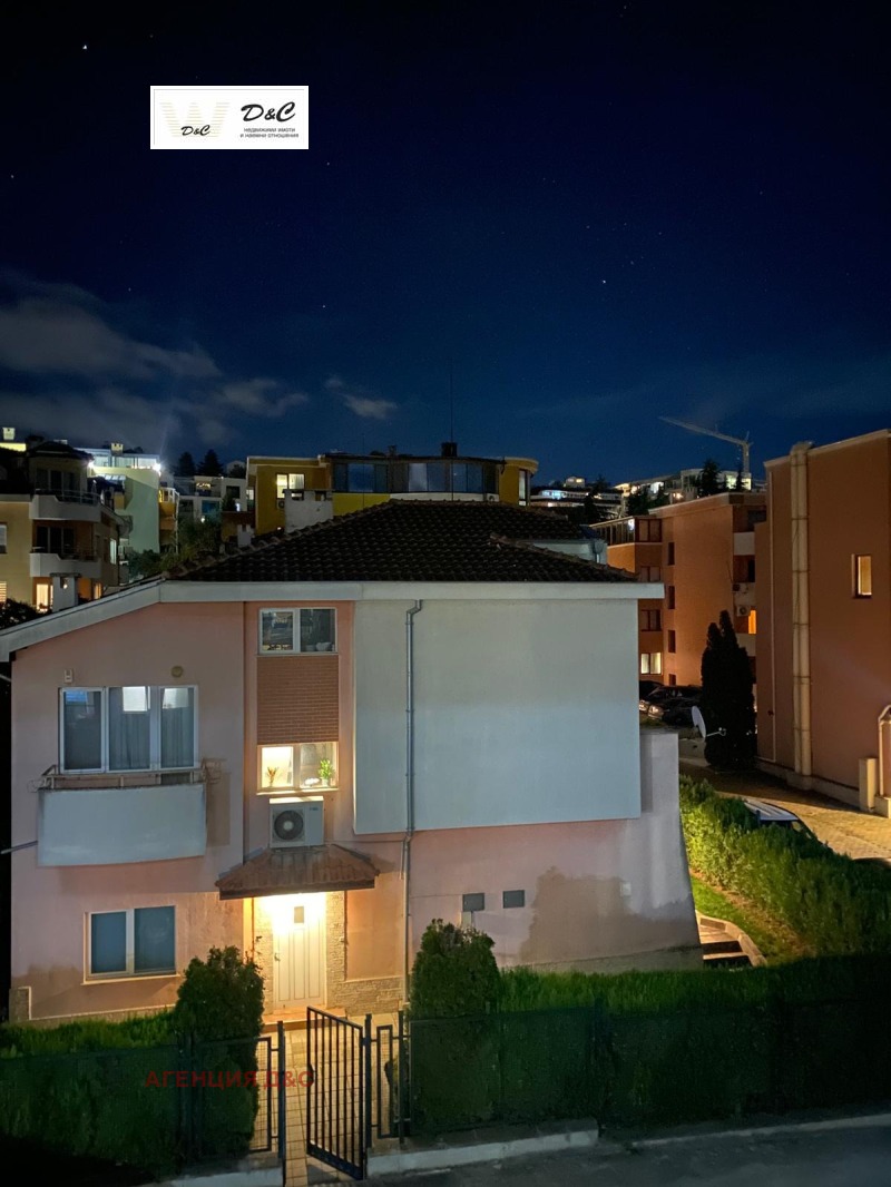 Продава 3-СТАЕН, гр. Варна, Бриз, снимка 2 - Апартаменти - 53198047