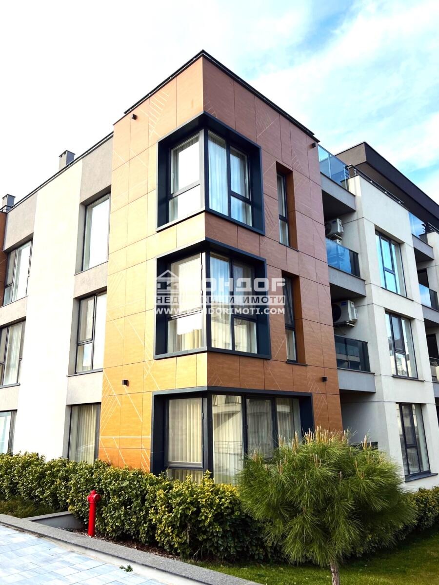 Продава 3-СТАЕН, гр. Пловдив, Остромила, снимка 2 - Апартаменти - 48041124