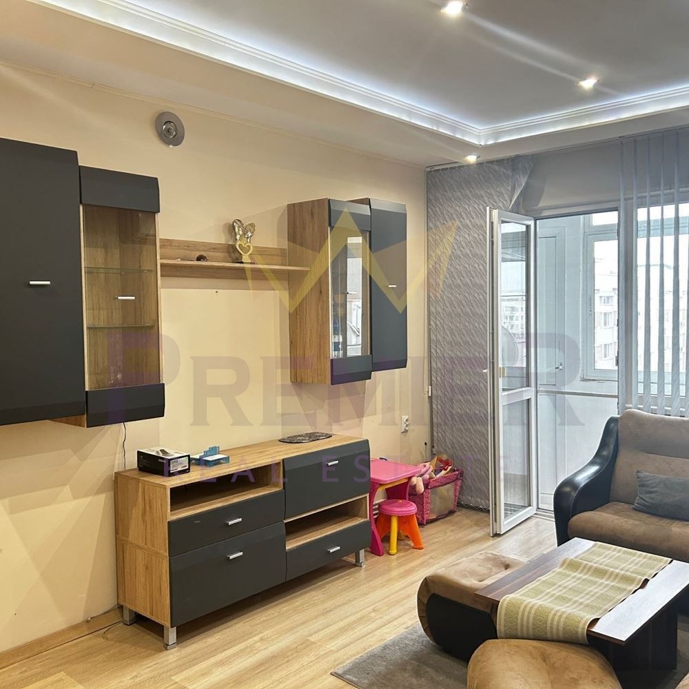 Продава 3-СТАЕН, гр. Пловдив, Изгрев, снимка 2 - Апартаменти - 55349650