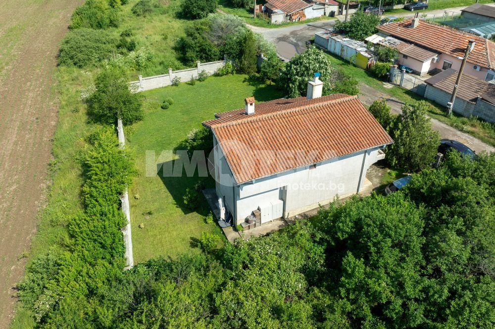 Продава КЪЩА, с. Юнец, област Варна, снимка 10 - Къщи - 54862591