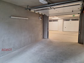 ГАРАЖ, ПАРКОМЯСТО, 27 m2