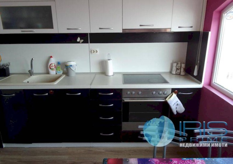 Продается  1 спальня Шумен , Добруджански , 72 кв.м | 73852508