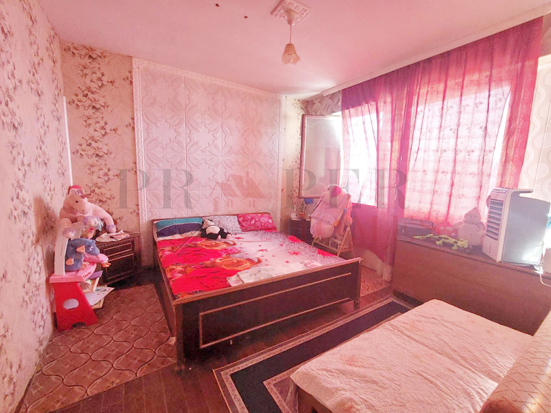 En venta  1 dormitorio Veliko Tarnovo , Buzludzha , 63 metros cuadrados | 72658523
